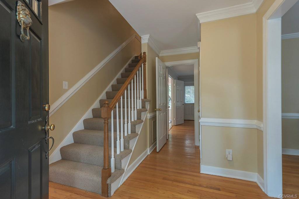 5802 Oak Knoll Road, Midlothian, VA 23112