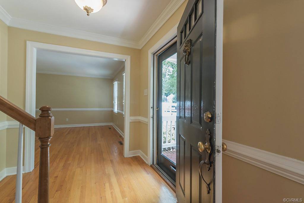 5802 Oak Knoll Road, Midlothian, VA 23112