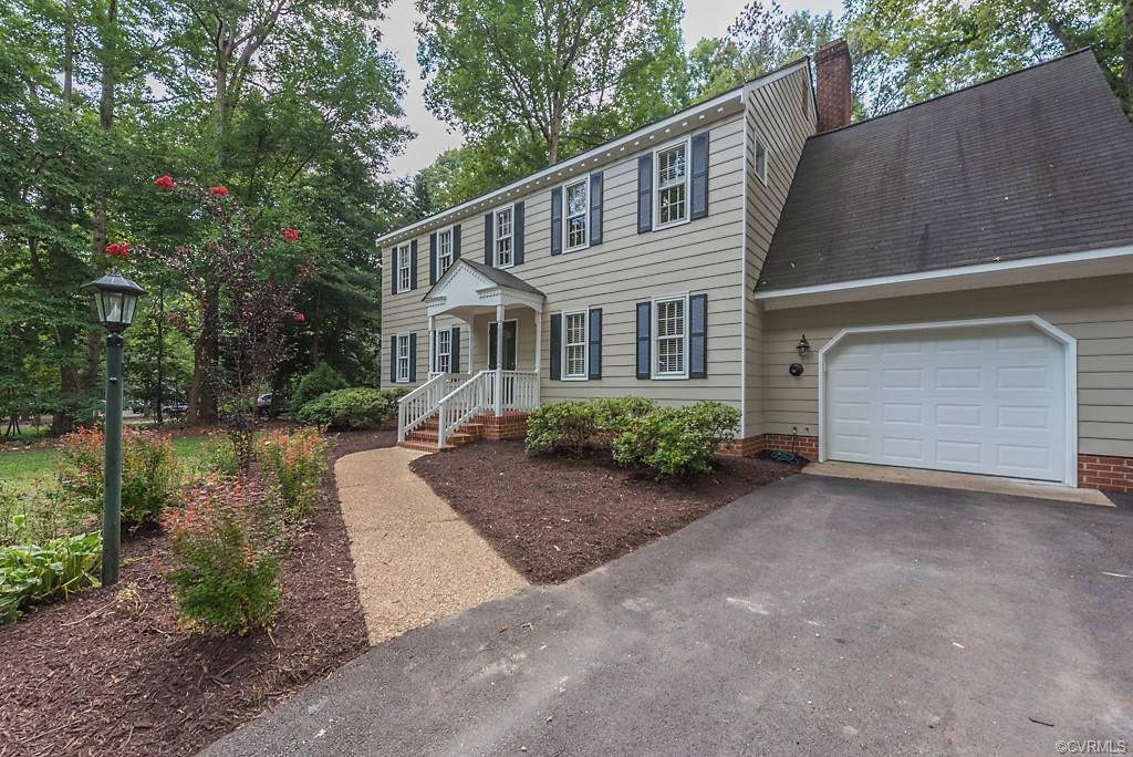 5802 Oak Knoll Road, Midlothian, VA 23112