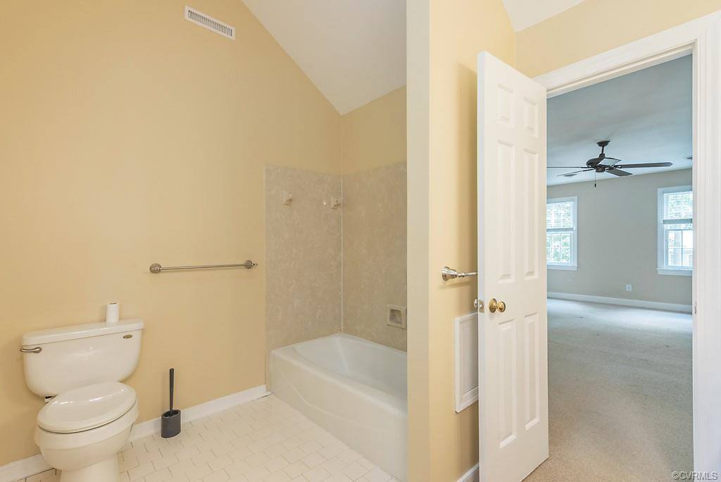 5802 Oak Knoll Road, Midlothian, VA 23112