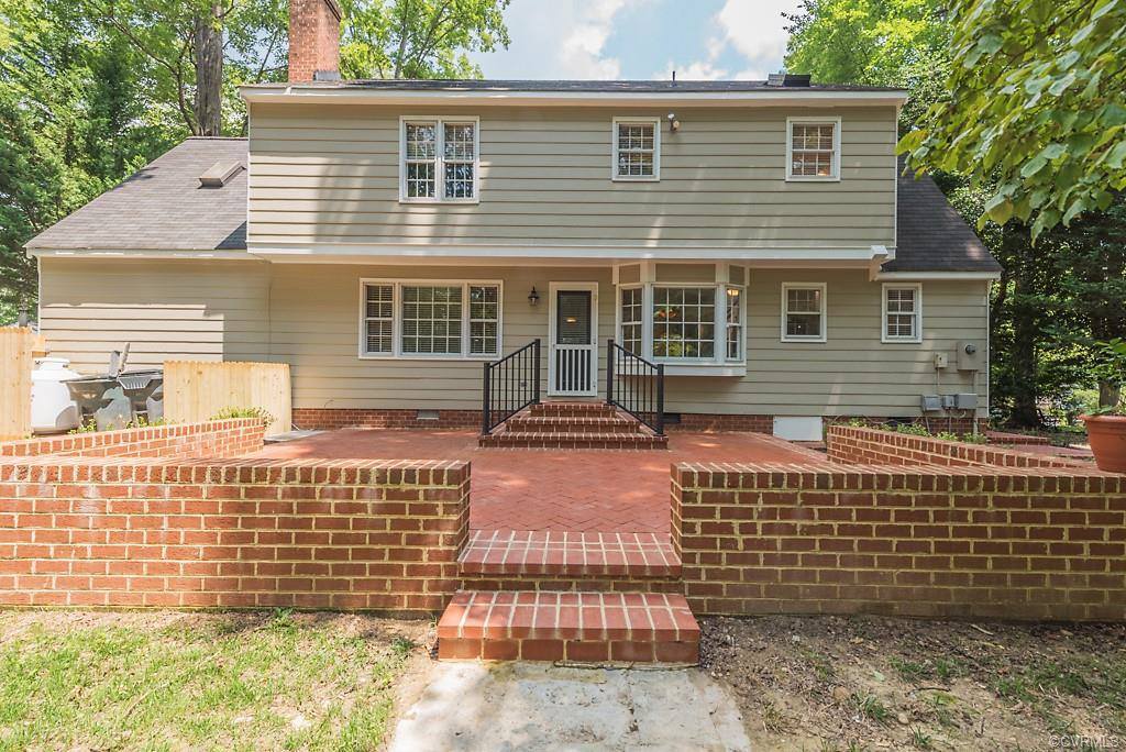 5802 Oak Knoll Road, Midlothian, VA 23112