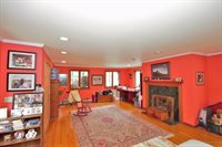 11 Ledge Hill Road, Orono, ME 04473