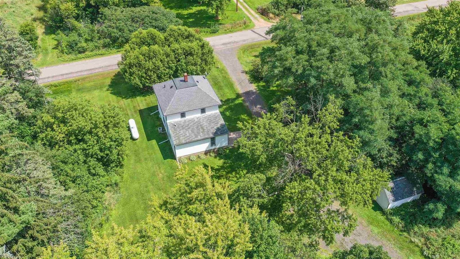 8331 Arpin Richfield Road, Arpin, WI 54410