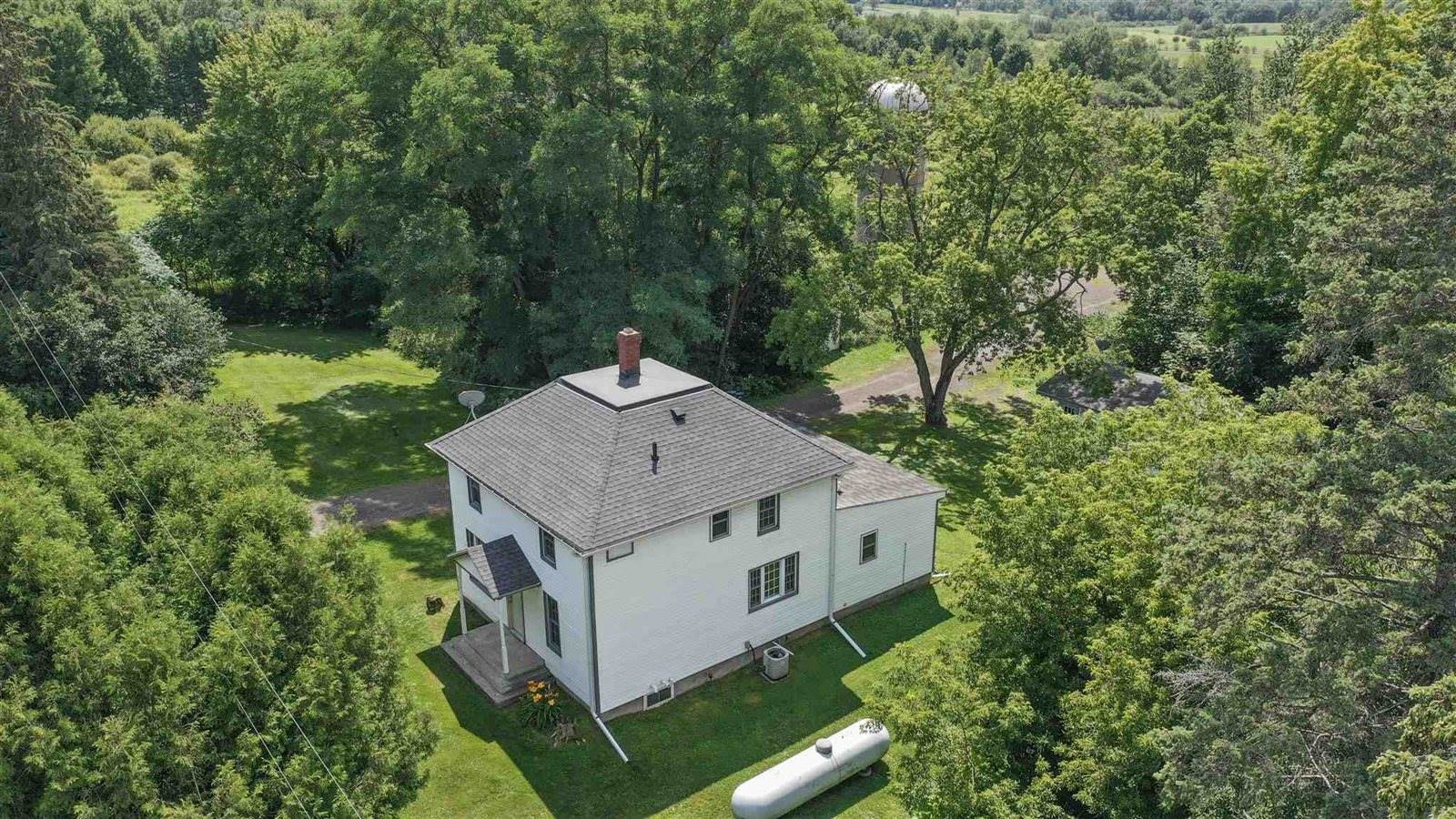 8331 Arpin Richfield Road, Arpin, WI 54410