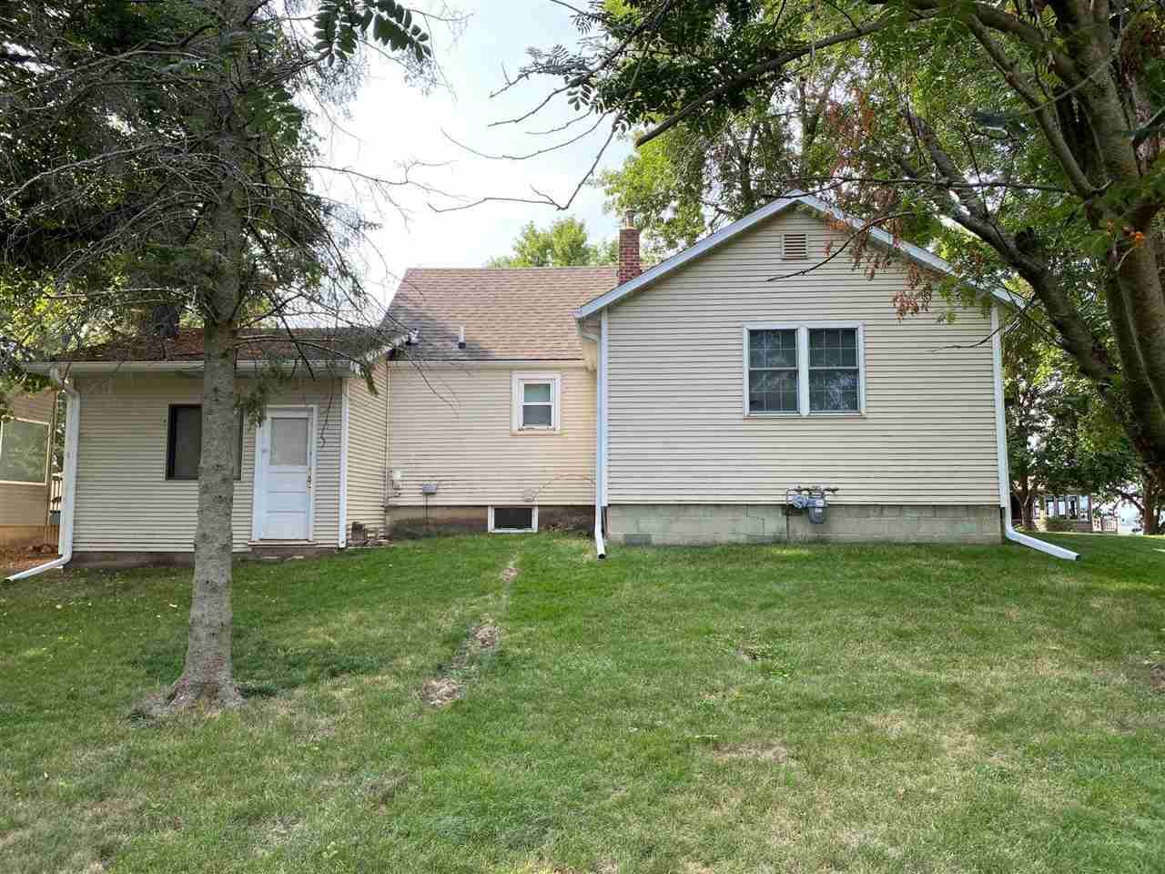 206 Chestnut, Lake Park, IA 51347