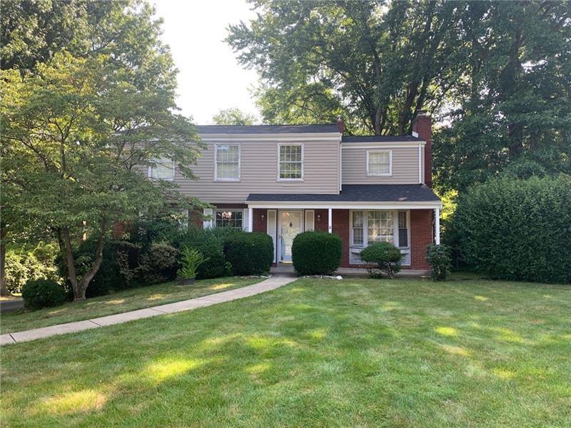 115 Sandhurst Rd, Upper Saint Clair, PA 15241