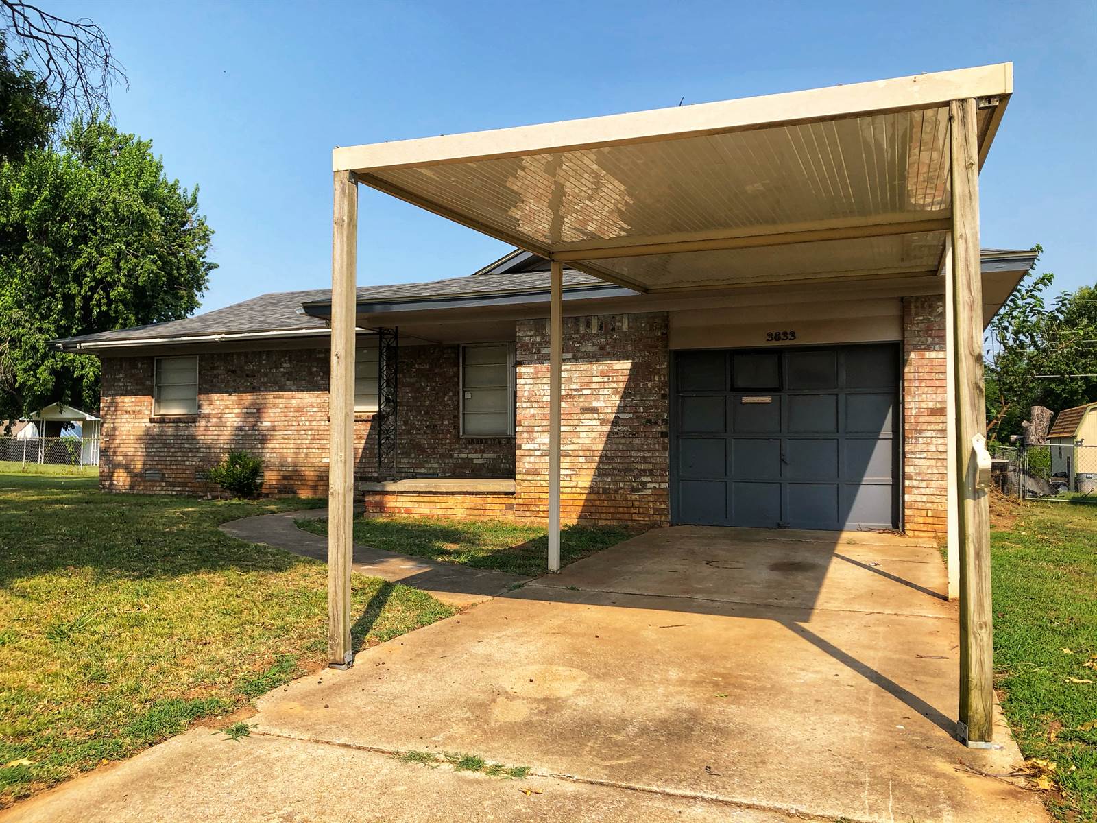 3833 Rosewood Drive, Midwest City, OK 73110