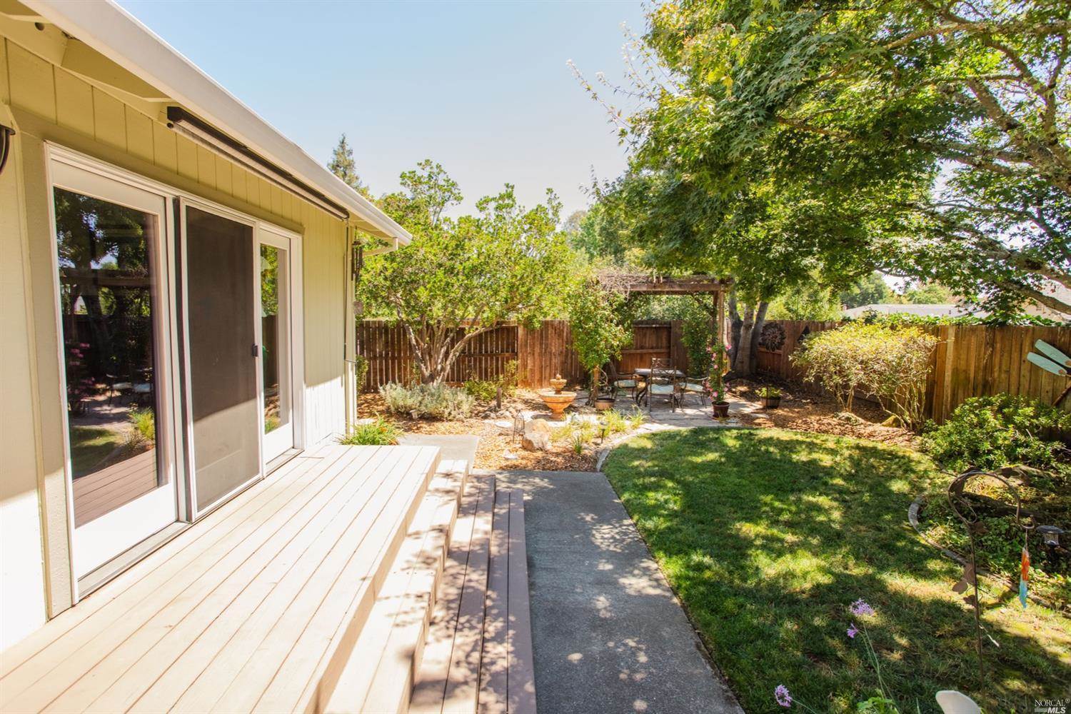 2348 Marsh Court, Santa Rosa, CA 95403