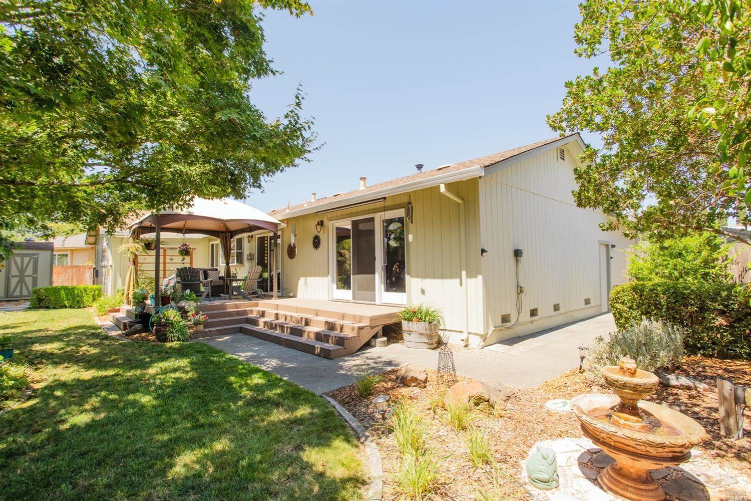 2348 Marsh Court, Santa Rosa, CA 95403