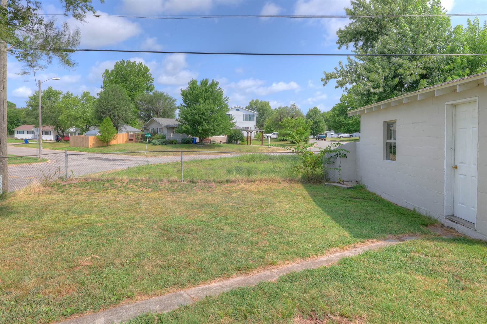 2801 East 11th Street, Joplin, MO 64801