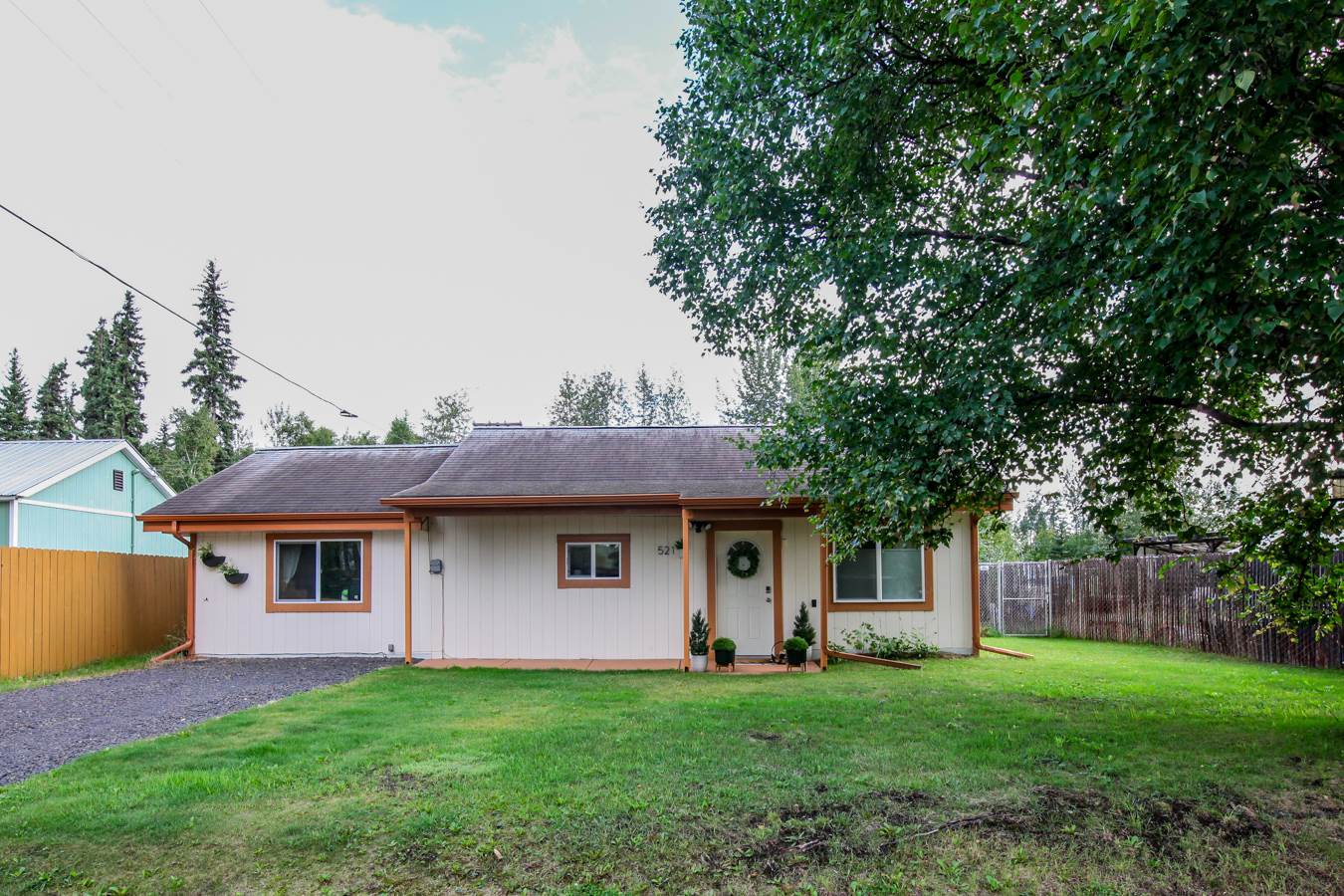 521 Dunbar Ave, Fairbanks, AK 99701