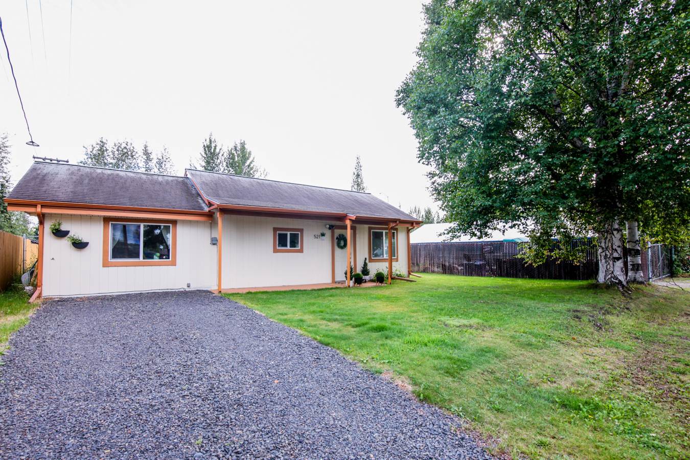 521 Dunbar Ave, Fairbanks, AK 99701