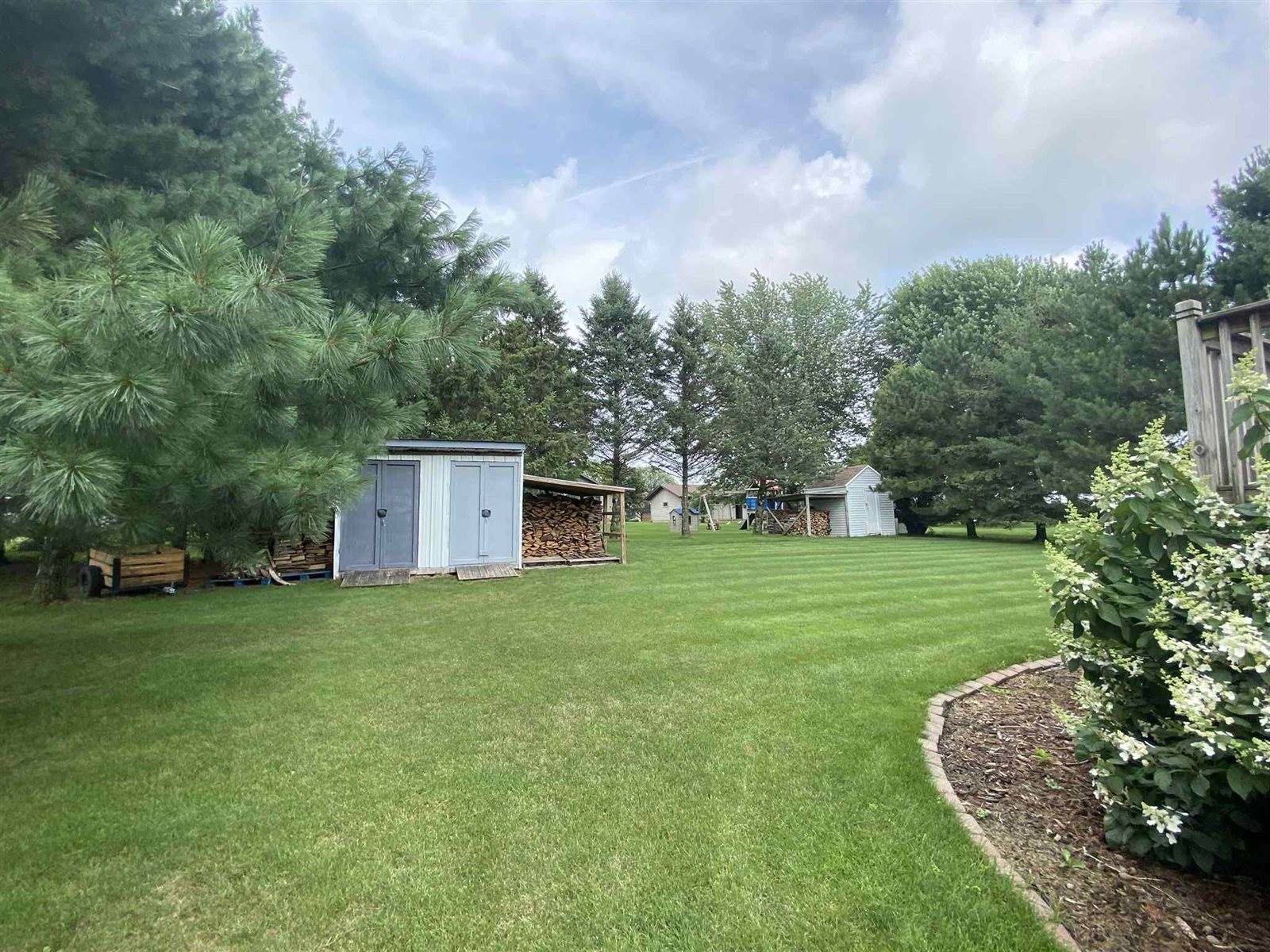 1106 E Apple Street, Spencer, WI 54479