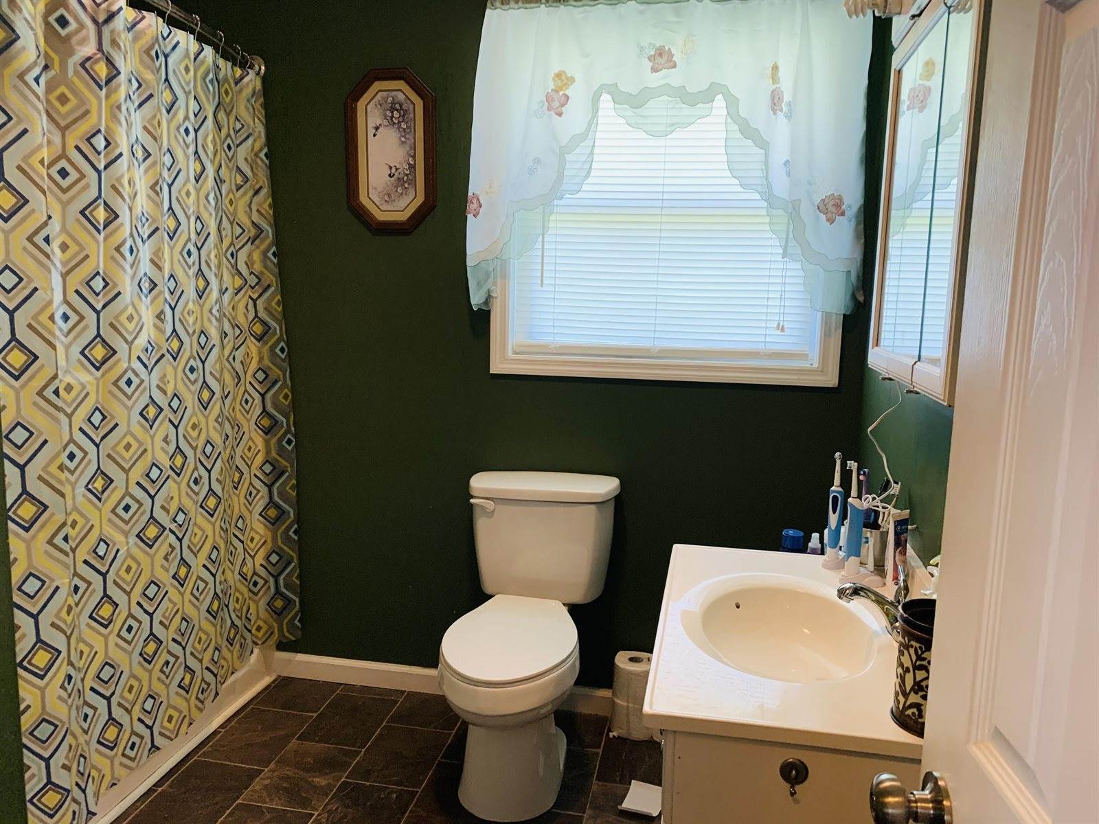 207 SW Forrest Hill Road Rd, Dalton, GA 30720