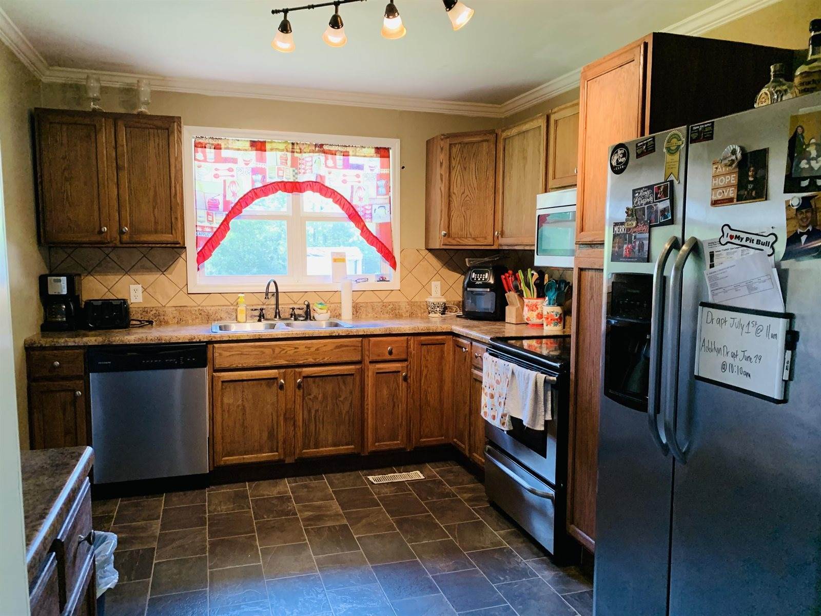 207 SW Forrest Hill Road Rd, Dalton, GA 30720