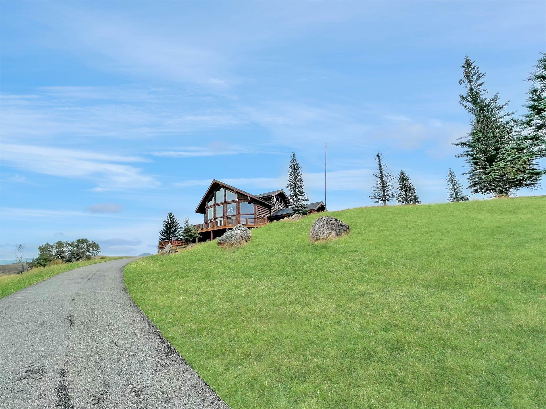 36 Moores Creek Road, Ennis, MT 59759