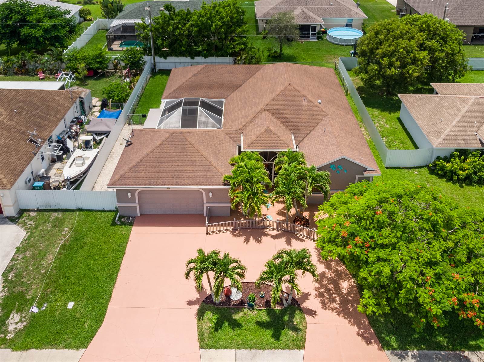 1304 Gleason Pkwy, Cape Coral, FL 33914