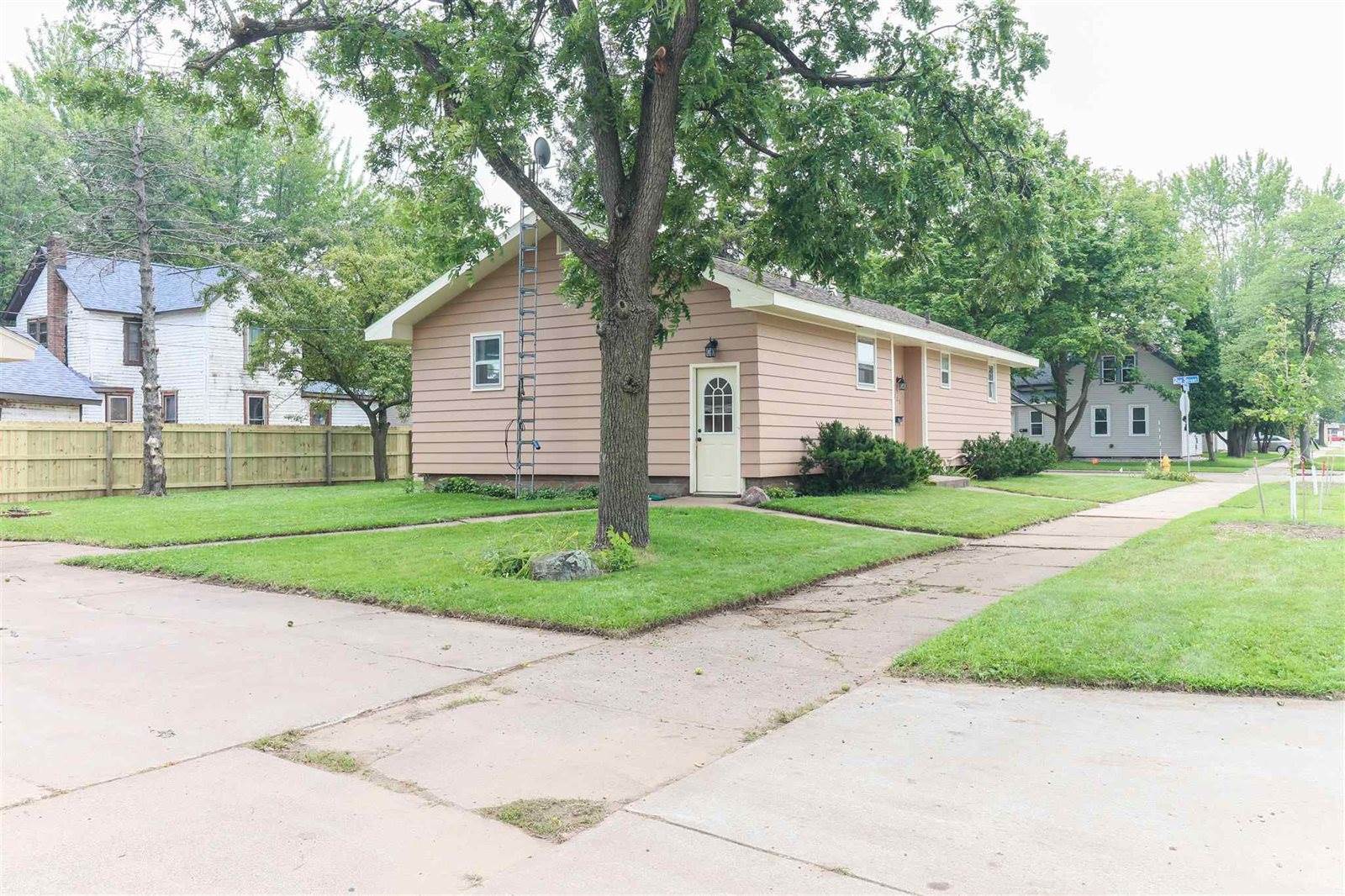 223 Patton Avenue, Nekoosa, WI 54457