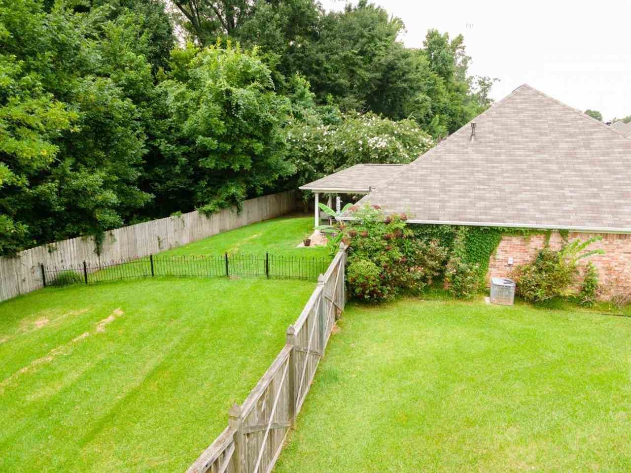 136 Blackstone Cir, Brandon, MS 39047