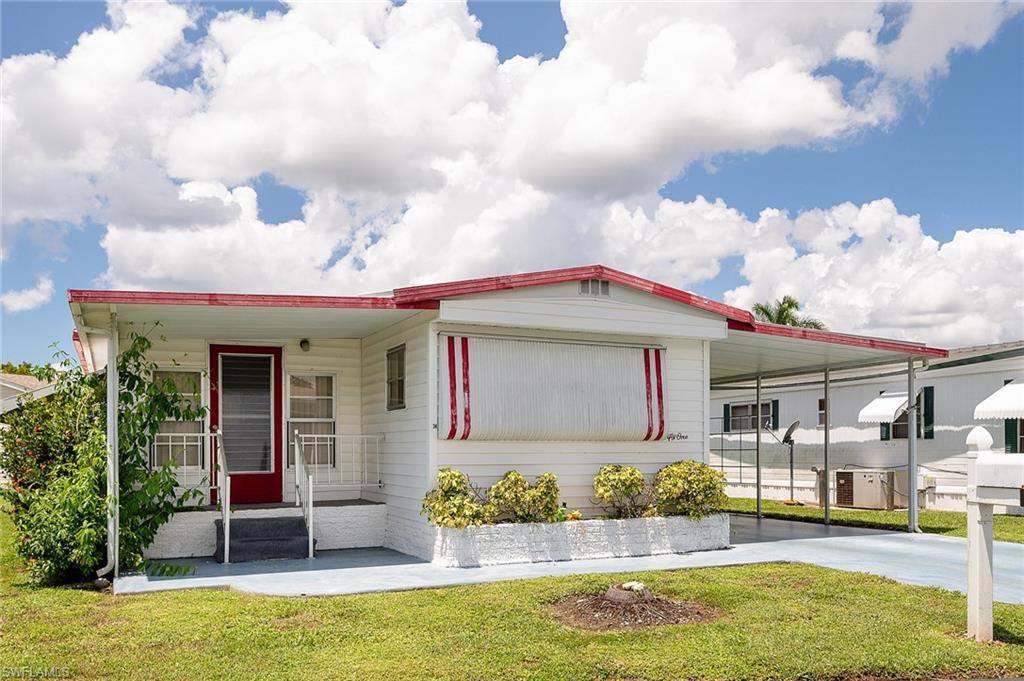 Daisy Avenue, Fort Myers, FL 33908