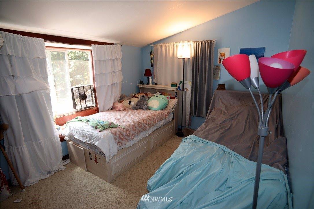 1535 Kelly Road, Bellingham, WA 98226