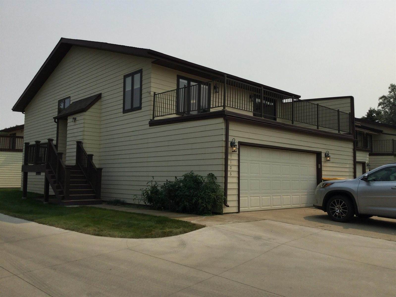 1106 Westwood Street, Bismarck, ND 58504