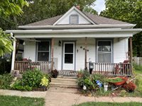 613 NE Green St, Topeka, KS 66616