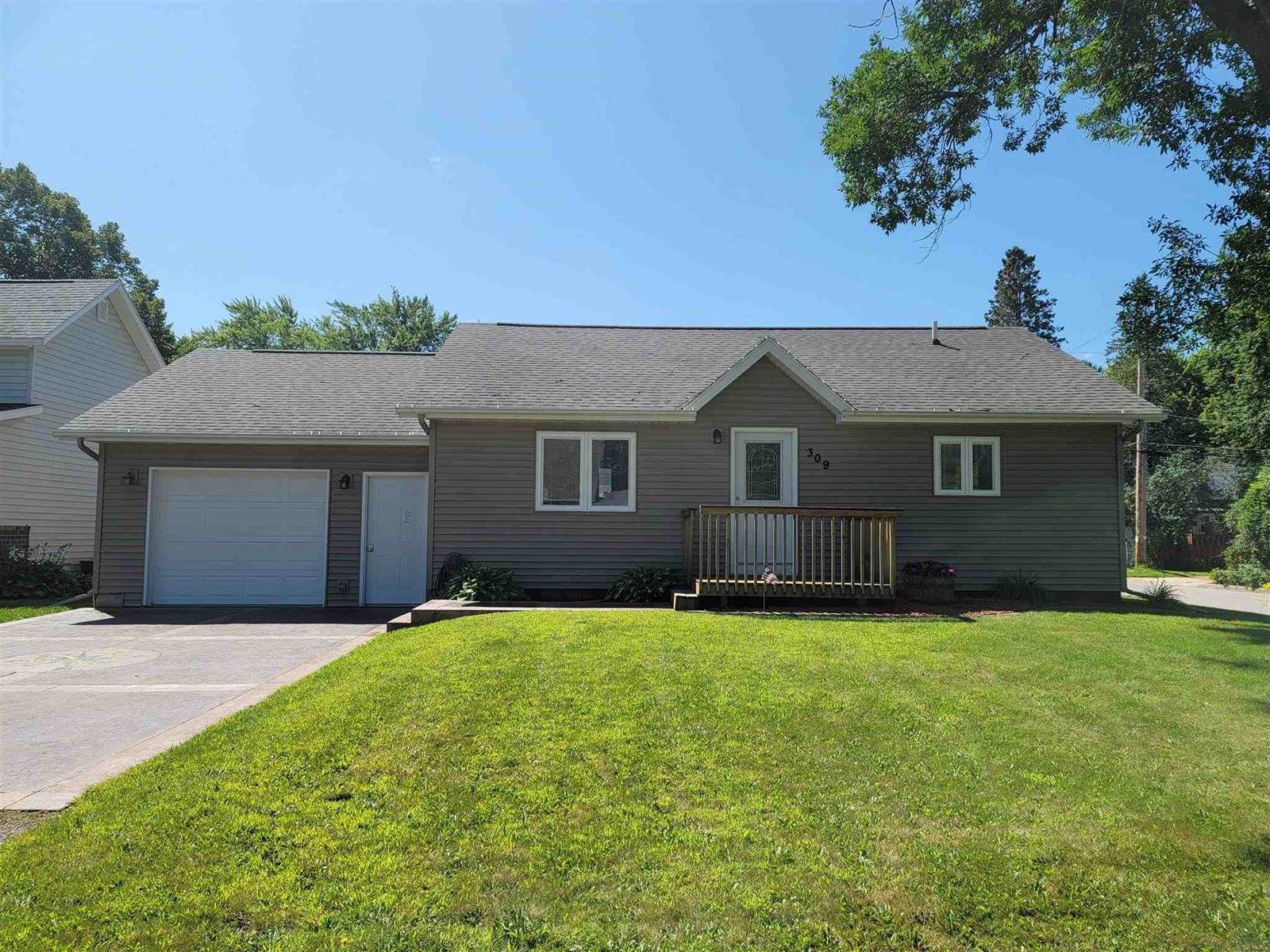 309 W Main Street, Spencer, WI 54479