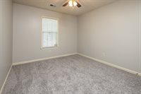 1086 Trappers Cv, Cordova, TN 38018