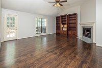 1086 Trappers Cv, Cordova, TN 38018