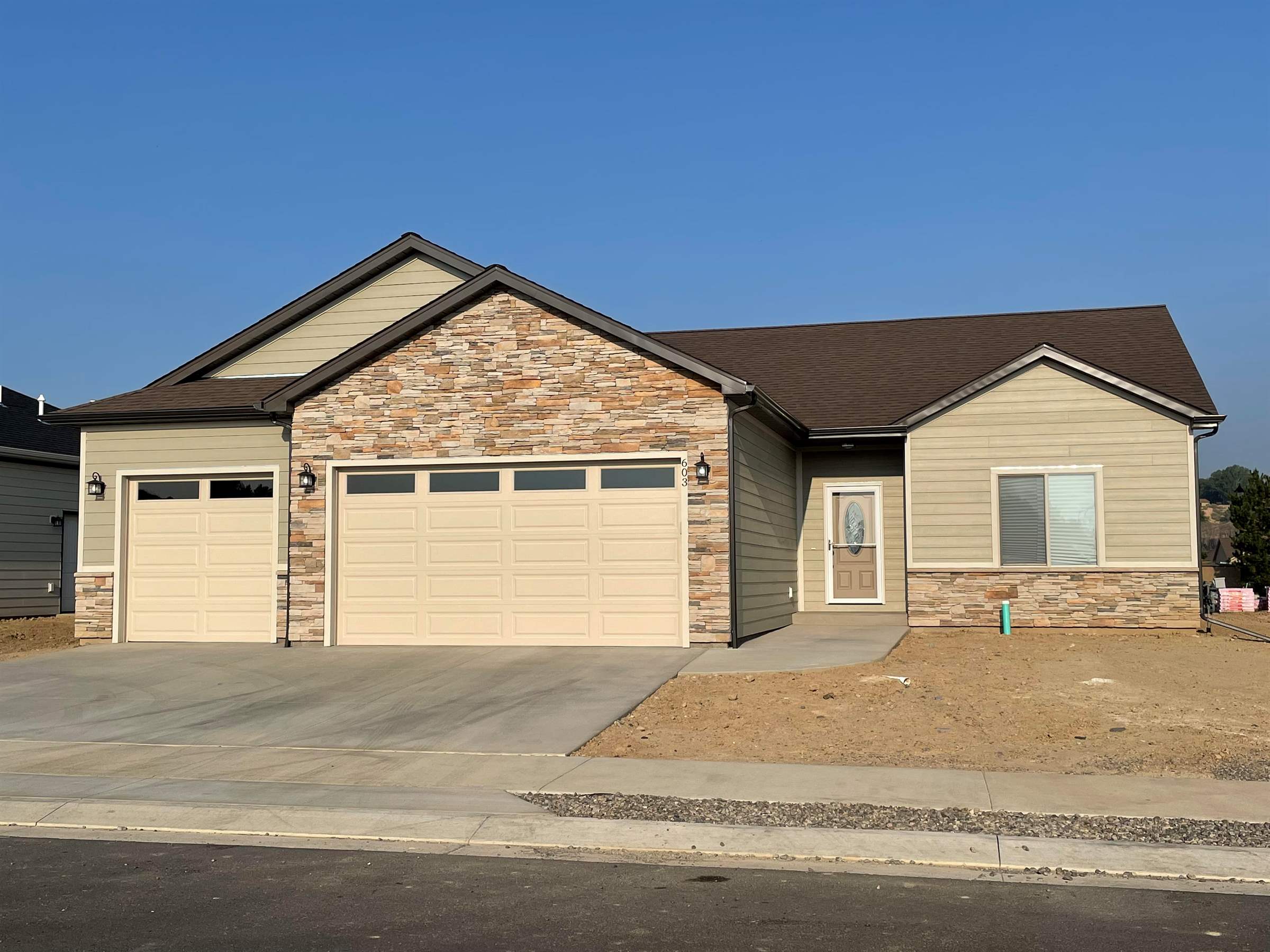 603 Pilot Knob Avenue, Montrose, CO 81403