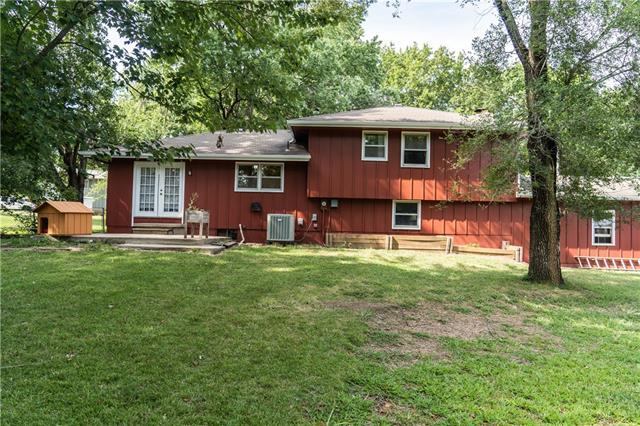 603 Jackson Avenue, Archie, MO 64725