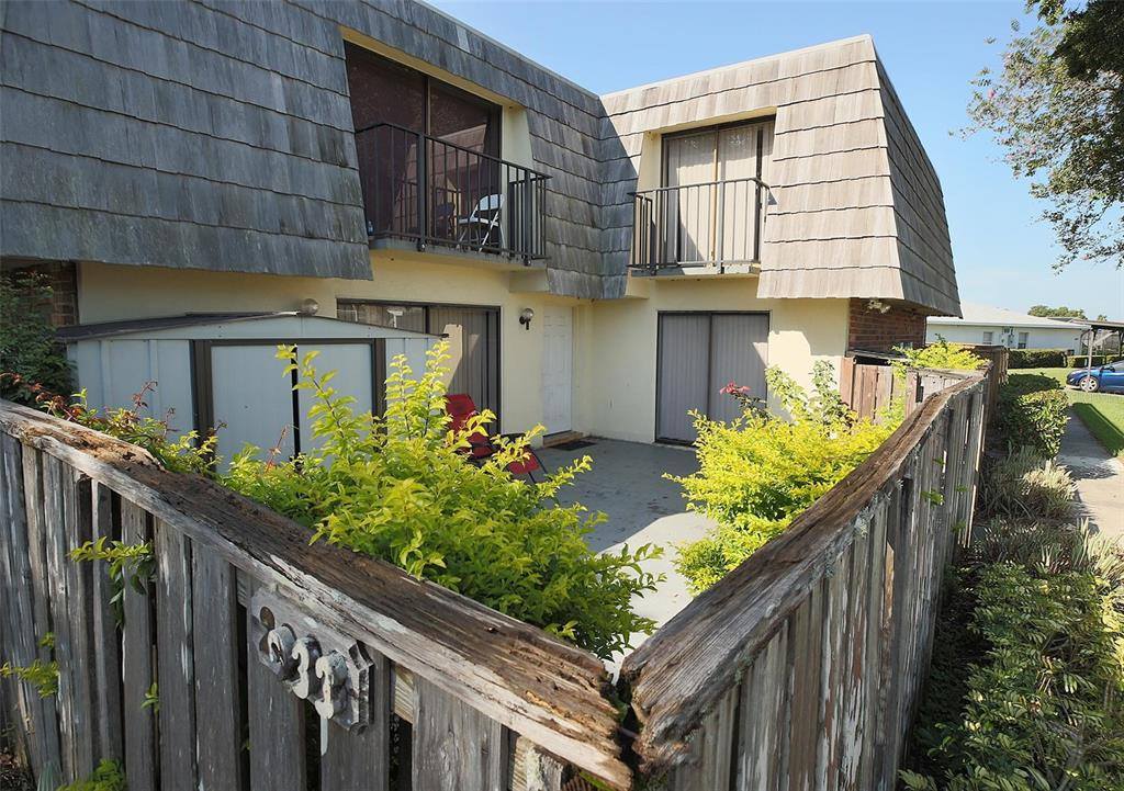 2933 Tangerine Court, Leesburg, FL 34748