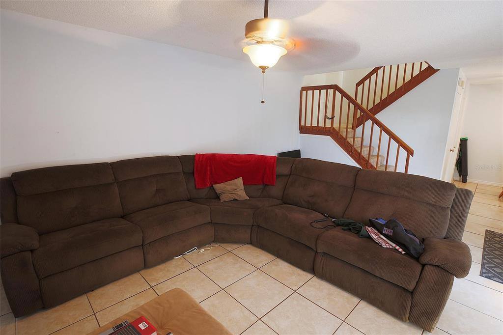 2933 Tangerine Court, Leesburg, FL 34748