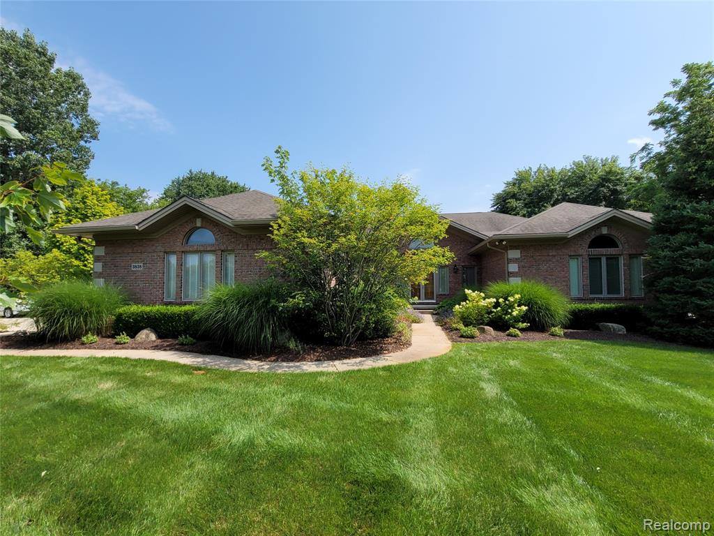 3838 Kipling Cir, Howell, MI 48843