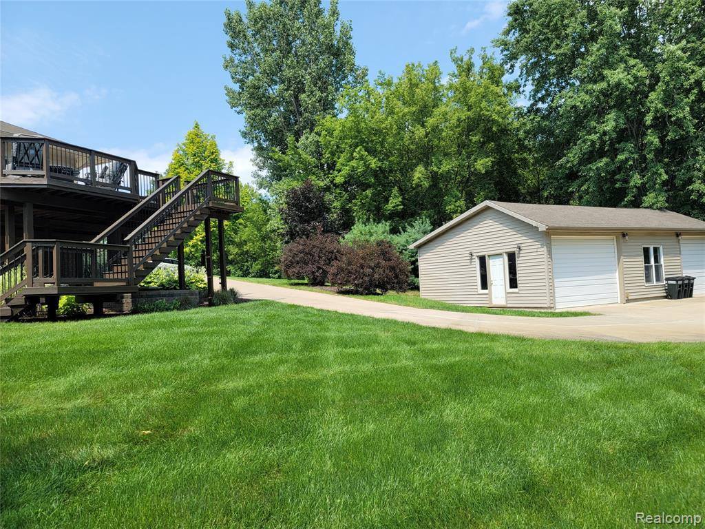 3838 Kipling Cir, Howell, MI 48843