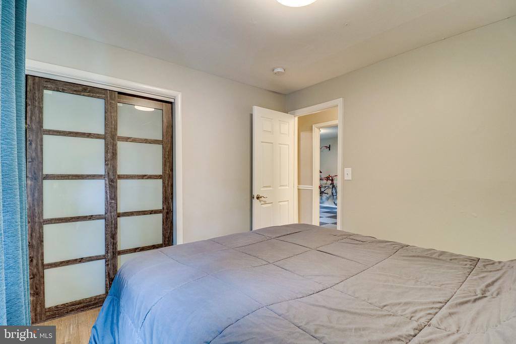 2505 Easie Street, Oakton, VA 22124