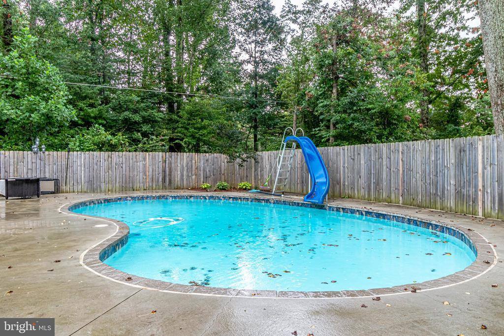 2505 Easie Street, Oakton, VA 22124