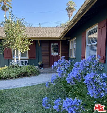 22858 Gault St, West Hills, CA 91307