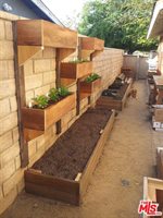 22858 Gault St, West Hills, CA 91307