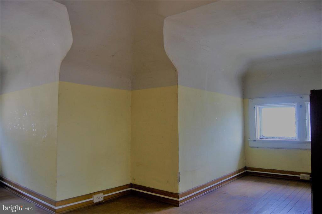 4221 Belmar Avenue, Baltimore, MD 21206