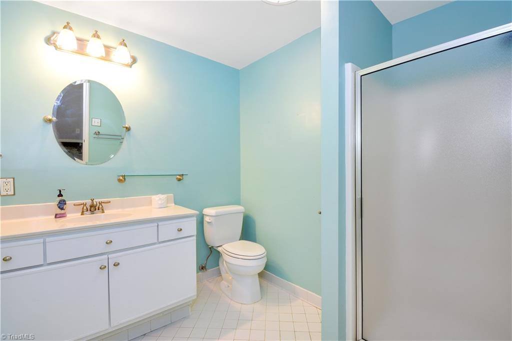 810 Carriage Crossing Lane, Greensboro, NC 27410