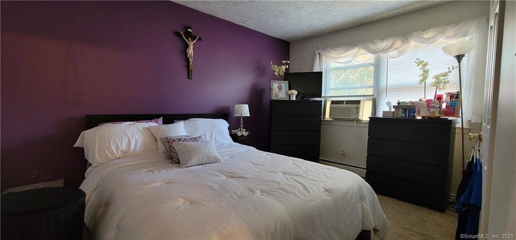 7 Dodge Drive, Shelton, CT 06484