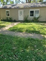 3355 SE Girard St, Topeka, KS 66605