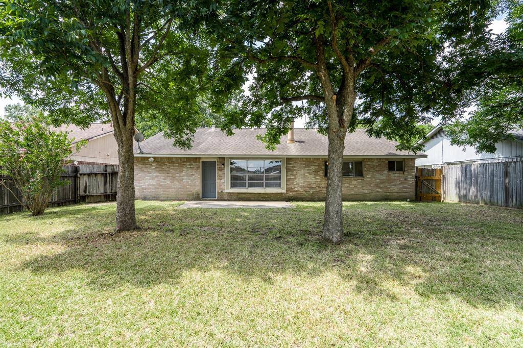 23422 Canyon Lake Drive, Spring, TX 77373