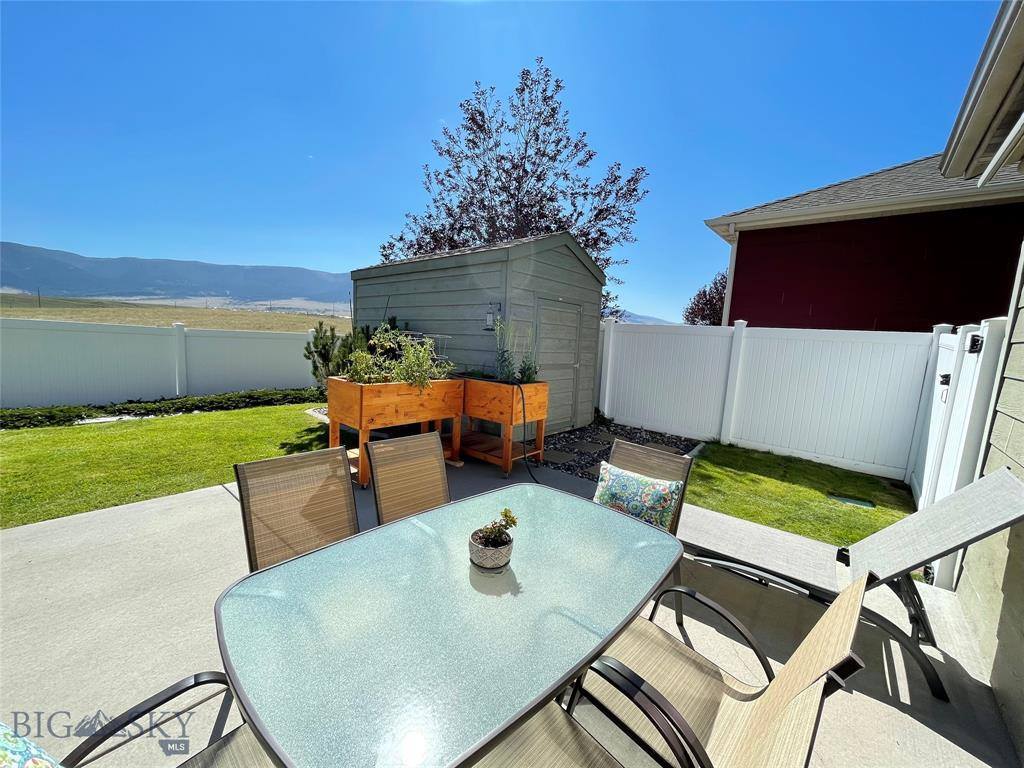 2305 Sun Avenue, Livingston, MT 59047