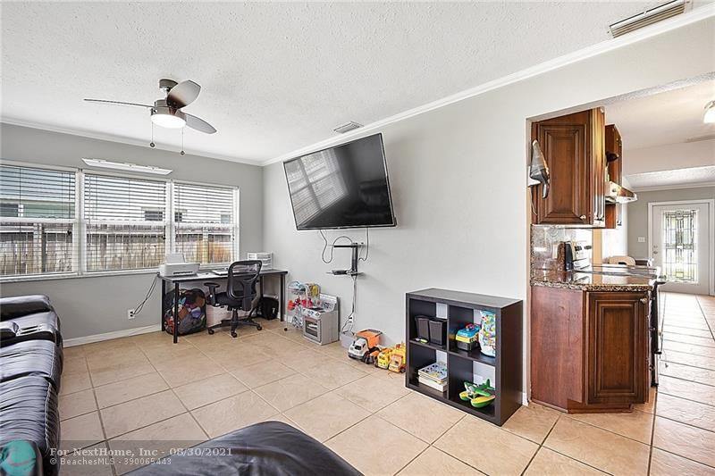 4621 NE 4th Ave, Oakland Park, FL 33334