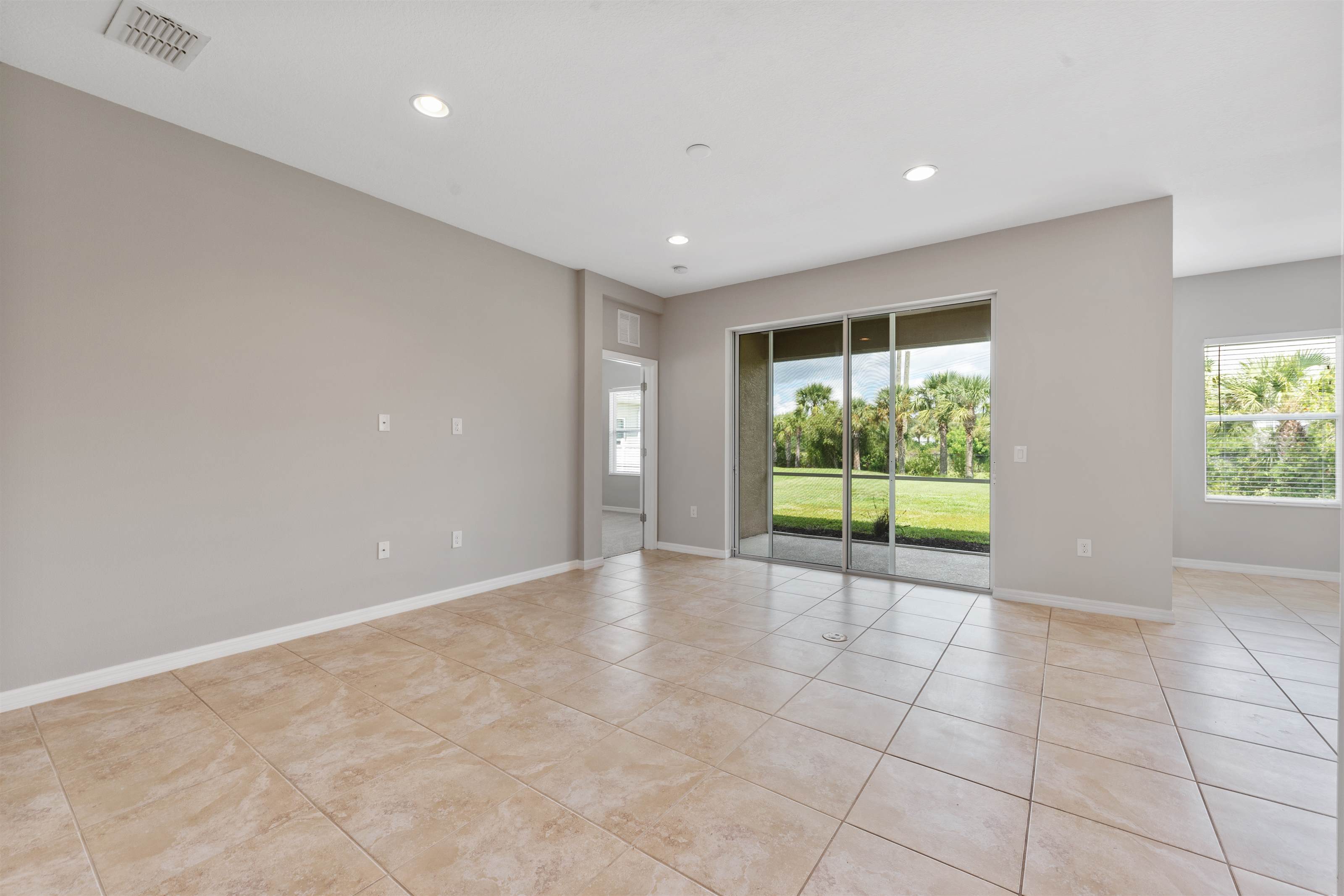 5335 Tide Point Way, Bradenton, FL 34208