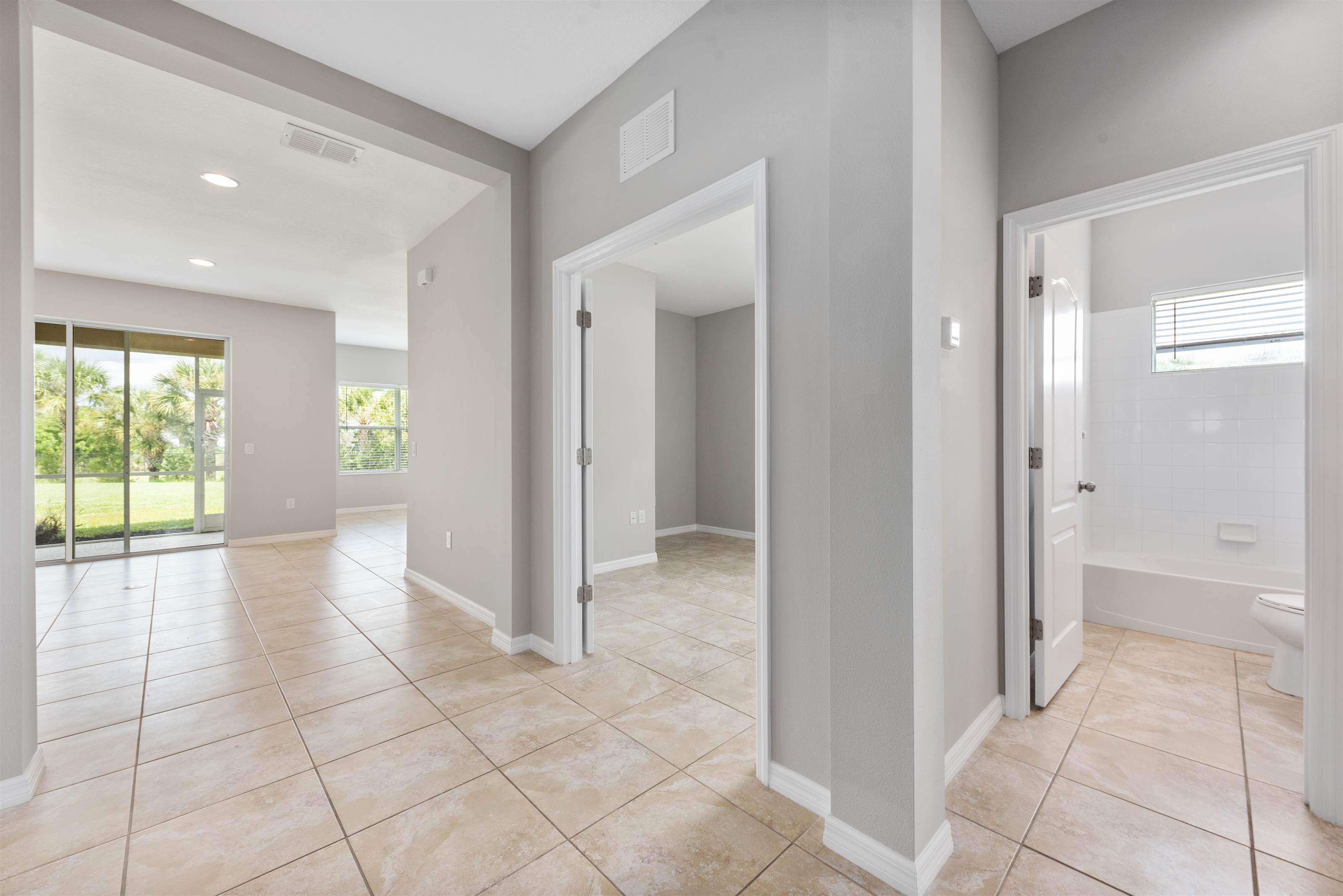 5335 Tide Point Way, Bradenton, FL 34208