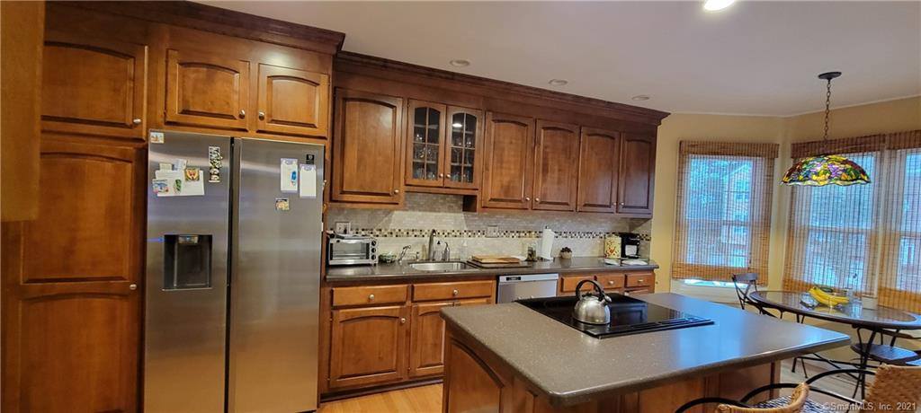 2675 Park Avenue, Bridgeport, CT 06604